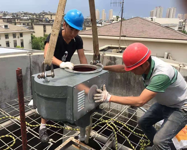 冷卻塔減速機(jī)維修